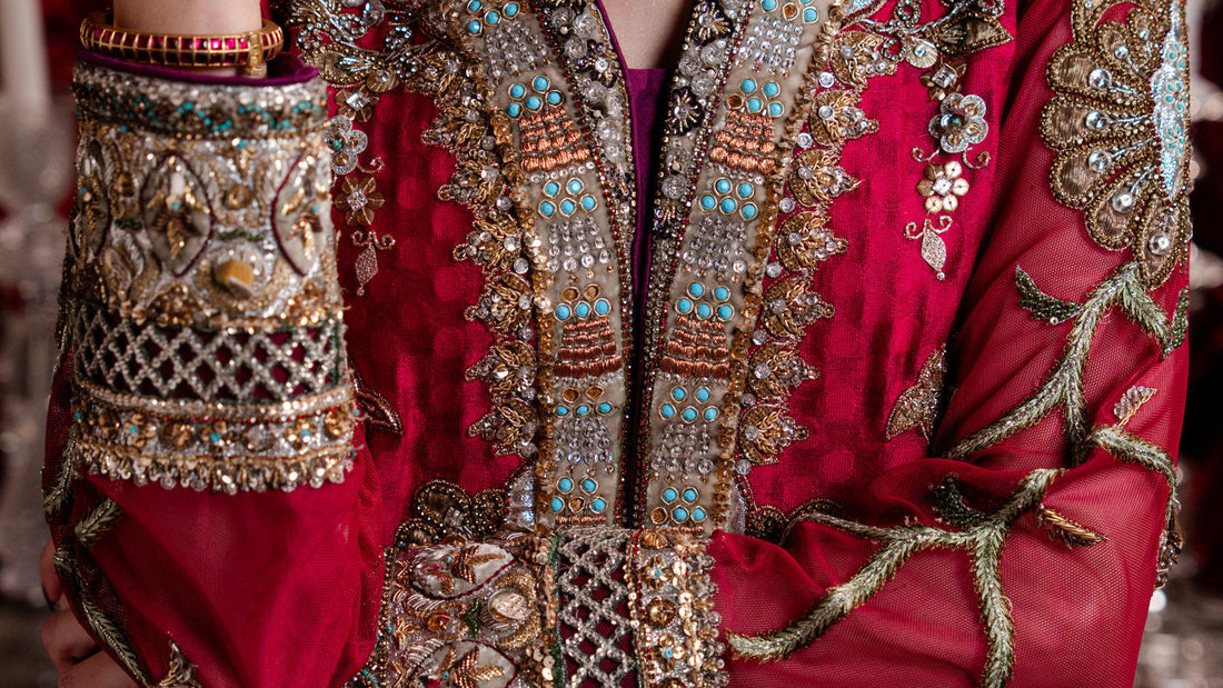Formal Dresses for Women: Fabric Guide for Pakistan's Climate